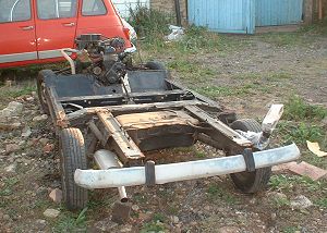 Renault 4 rolling chassis
