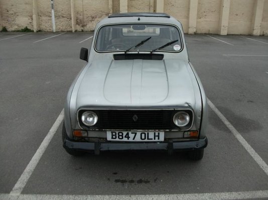 Renault 4 007.jpg