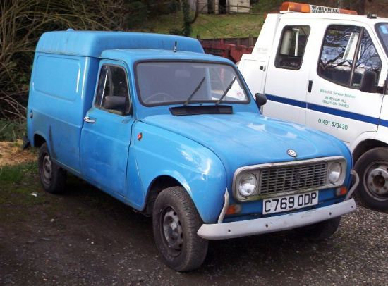 liam-r4-van_192.jpg