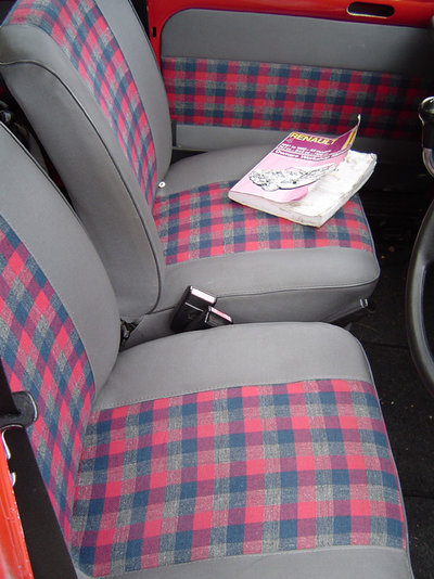 Front seats.jpg