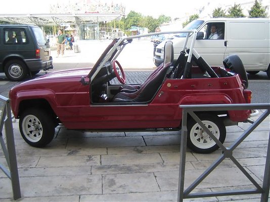 R4 003.jpg