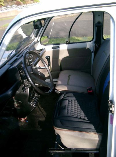 5driver interior.jpg