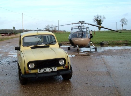 renault-and-helecopter.jpg