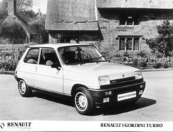 250px-Renault_5_Gordini_Turbo_Original_Press_Photo.jpg