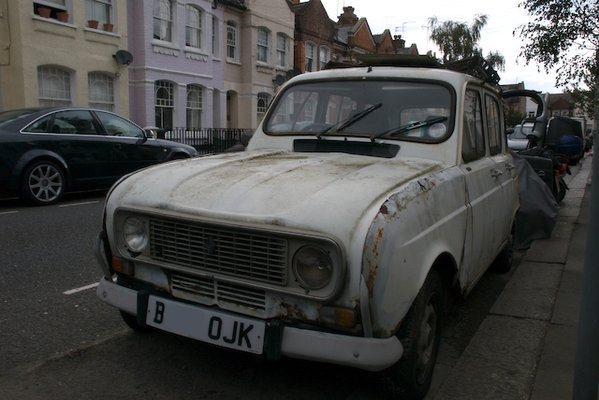 Renault 4 2.jpg