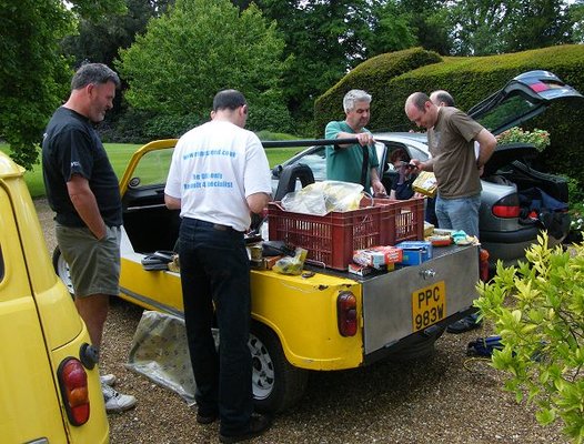 autojumble.jpg autojumble.jpg