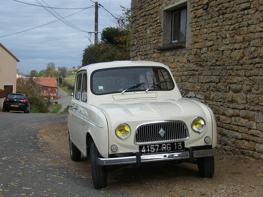 ornella-chez-bluebell.jpg