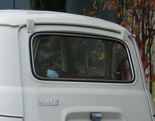 ornella-bootlid.jpg