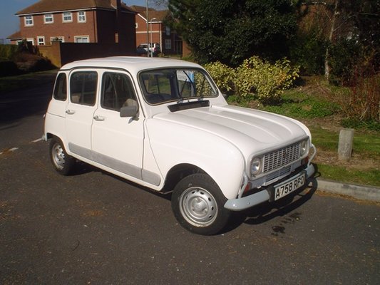 Renault 4 GTL 005.jpg