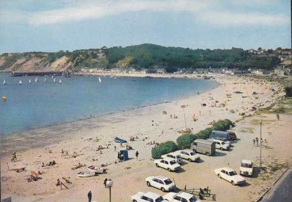 beach.jpg