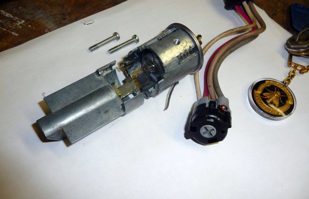 R4ignswitch.JPG