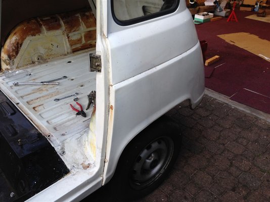rear left 01.jpg