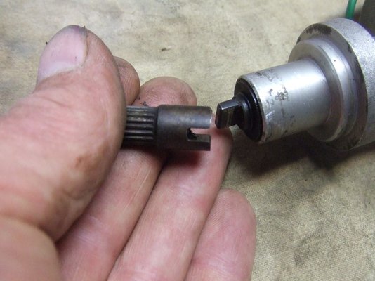 How to insert ignition timing gear? | Renault 4 Forum How to insert ignition timing gear? | Renault 4 Forum