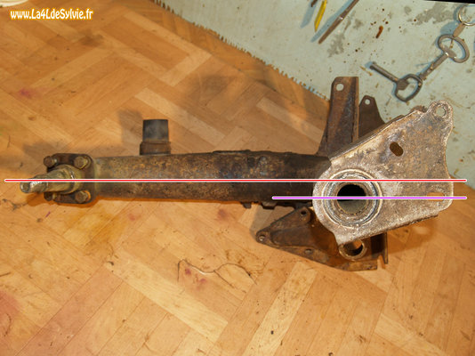 positionnement-palier-exterieur-train-arriere-4l.jpg