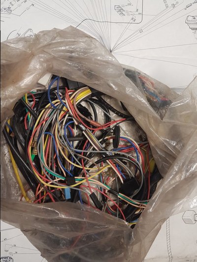 R4 wiring 3.jpg