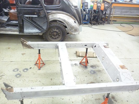 chassis 80.jpg