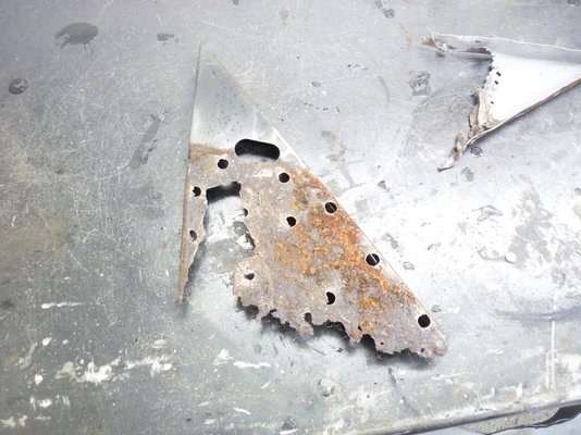 chassis 90.jpg
