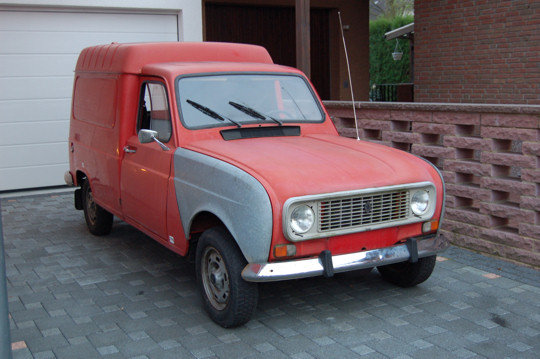 Renault.jpg