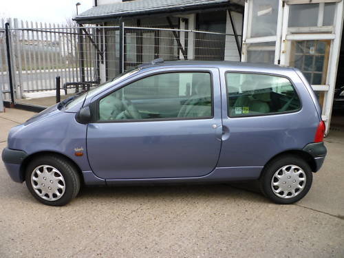 Twingo blue.JPG
