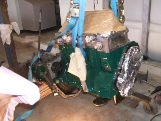 253 Moteur suspendu.jpg