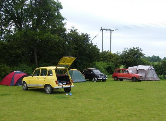 r4-camping.jpg r4-camping.jpg