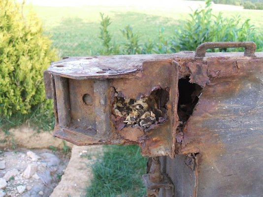 322 Corrosion 2.jpg