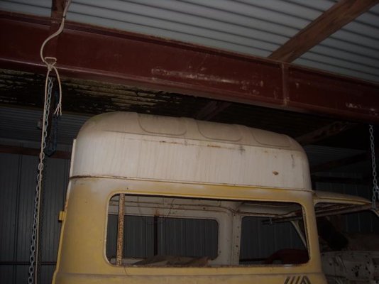 r4van 002.jpg