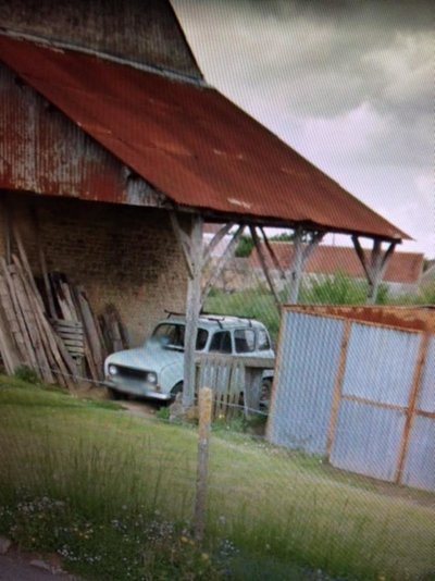RENAULT.jpg