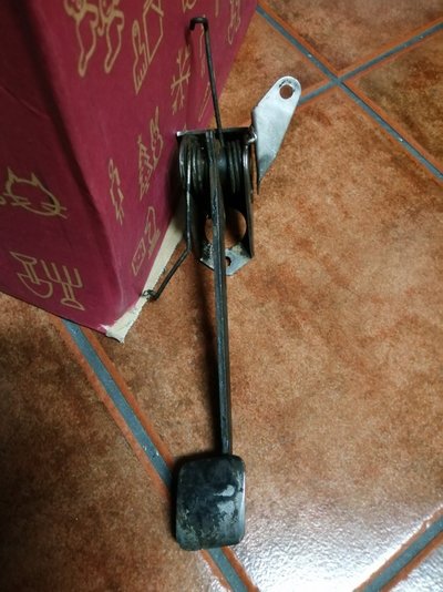 Pedaleira R4LC 1973 (2).jpg
