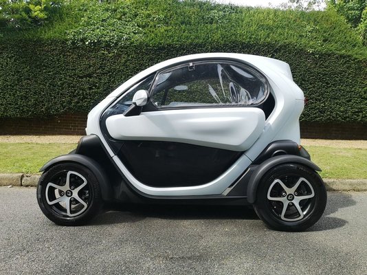 RENAULT TWIZZY 102.jpg