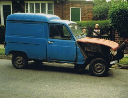 Renault F4 Van 102.jpg