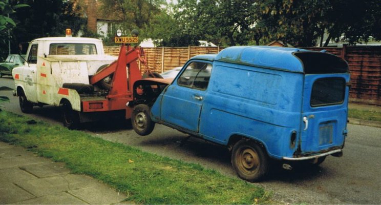Renault F4 Van 101.jpg