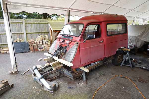 chassis-detached.jpg