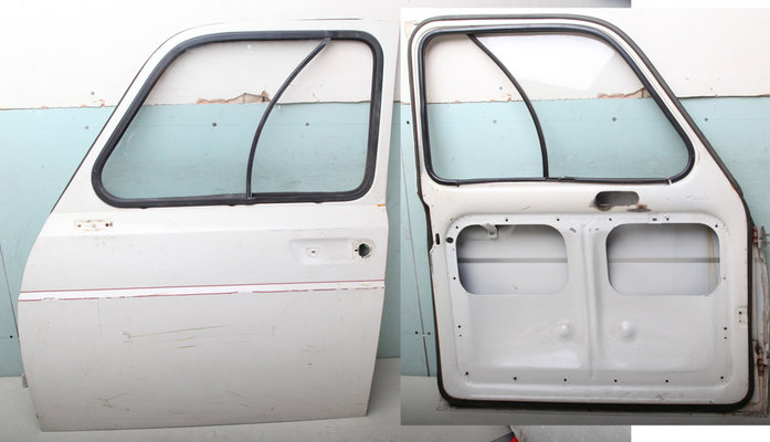 Renault-4-white-front-NS-doorsml.jpg