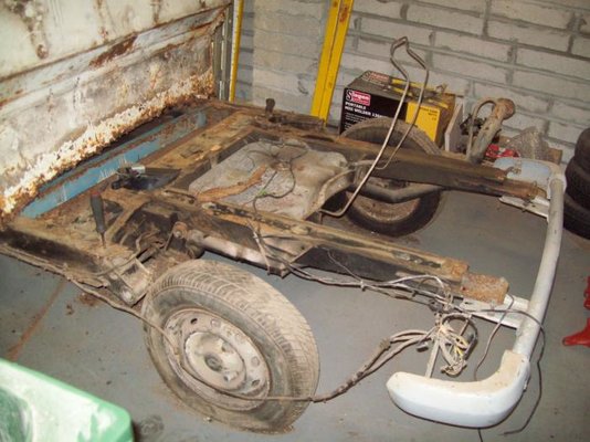 REAR AXLE BEFORE.jpg