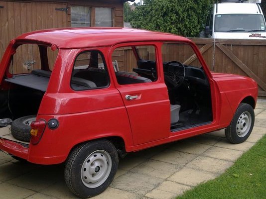 Renault 4 107.jpg