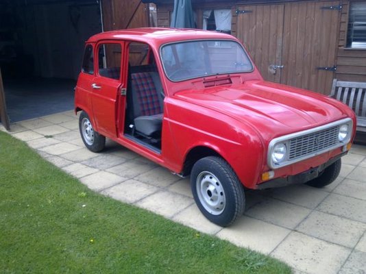 Renault 4 101.jpg
