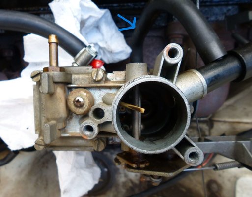 Carb pipe.JPG