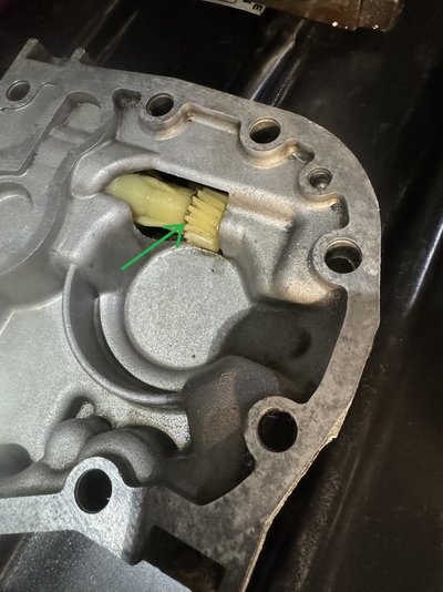 Speedo drive gear 01.jpg