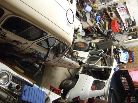 2011_10242renaulthistory0039.jpg