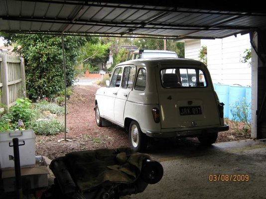 Renault R4L 008.jpg