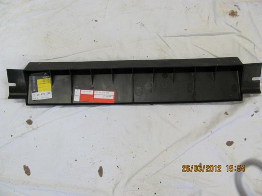R4 parts 008.jpg