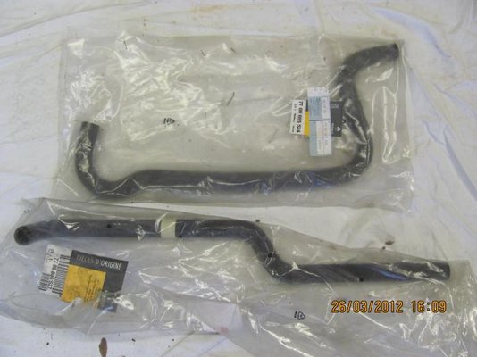 R4 parts 013_001_2371x1778.jpg