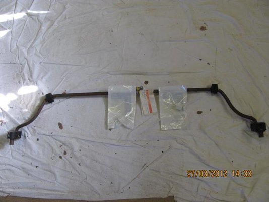 R4 parts 012_001_2736x2052.jpg