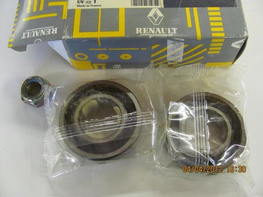 Front wheel brgs.jpg