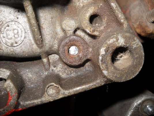 TORNILLO BOMBA AGUA CAPADO 2.jpg