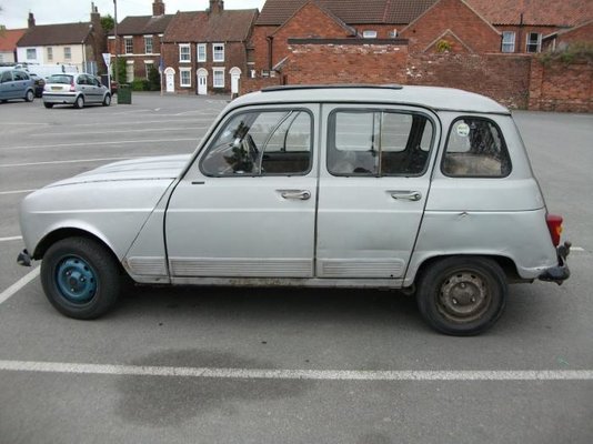 Renault 4 005.jpg