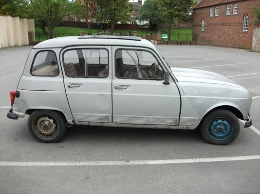 Renault 4 003.jpg