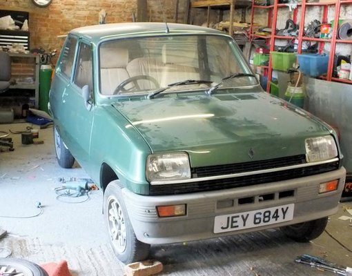 bonnet-fitted-large.jpg