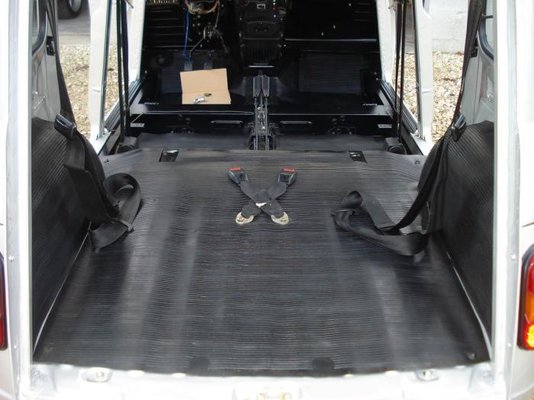 825 Tapis reposé.jpg
